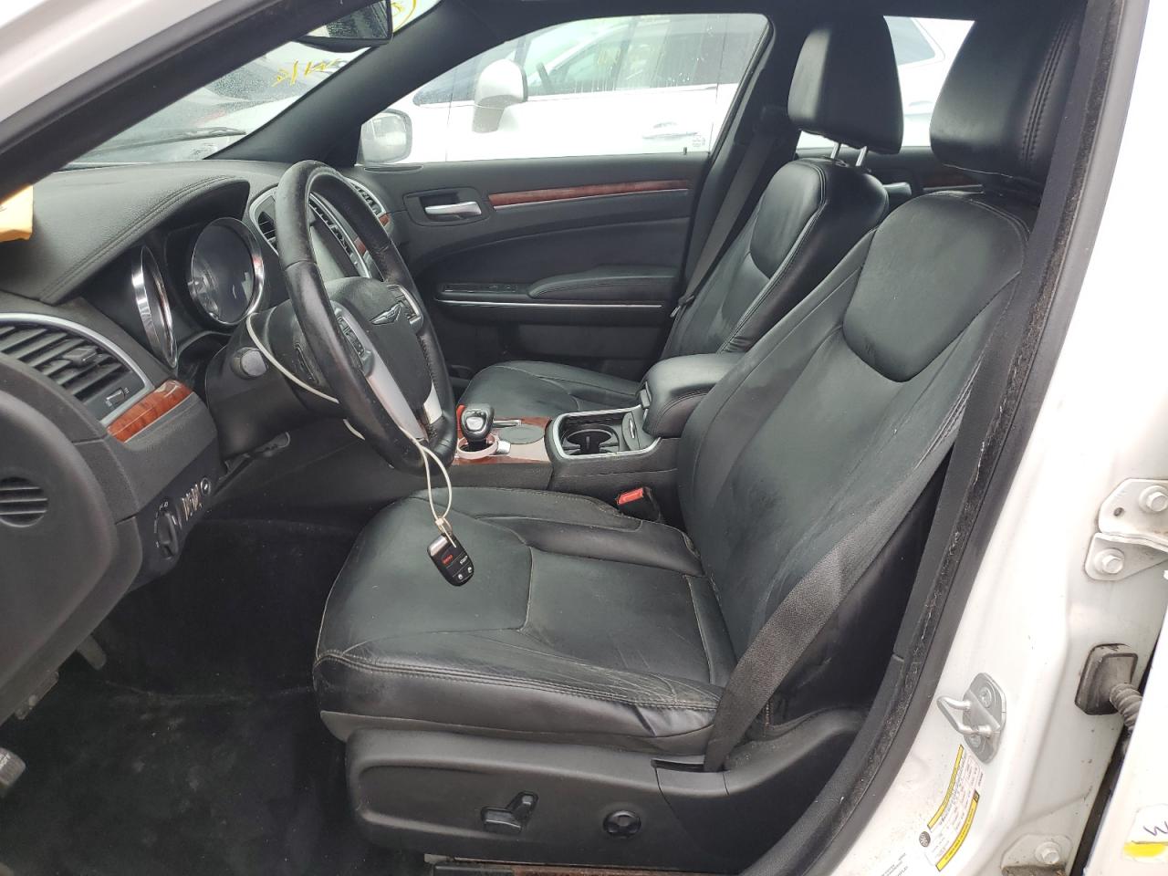 2014 Chrysler 300 VIN: 2C3CCAAG8EH252690 Lot: 75104144