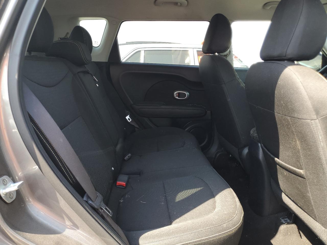 2016 Kia Soul + VIN: KNDJP3A51G7310512 Lot: 76168164