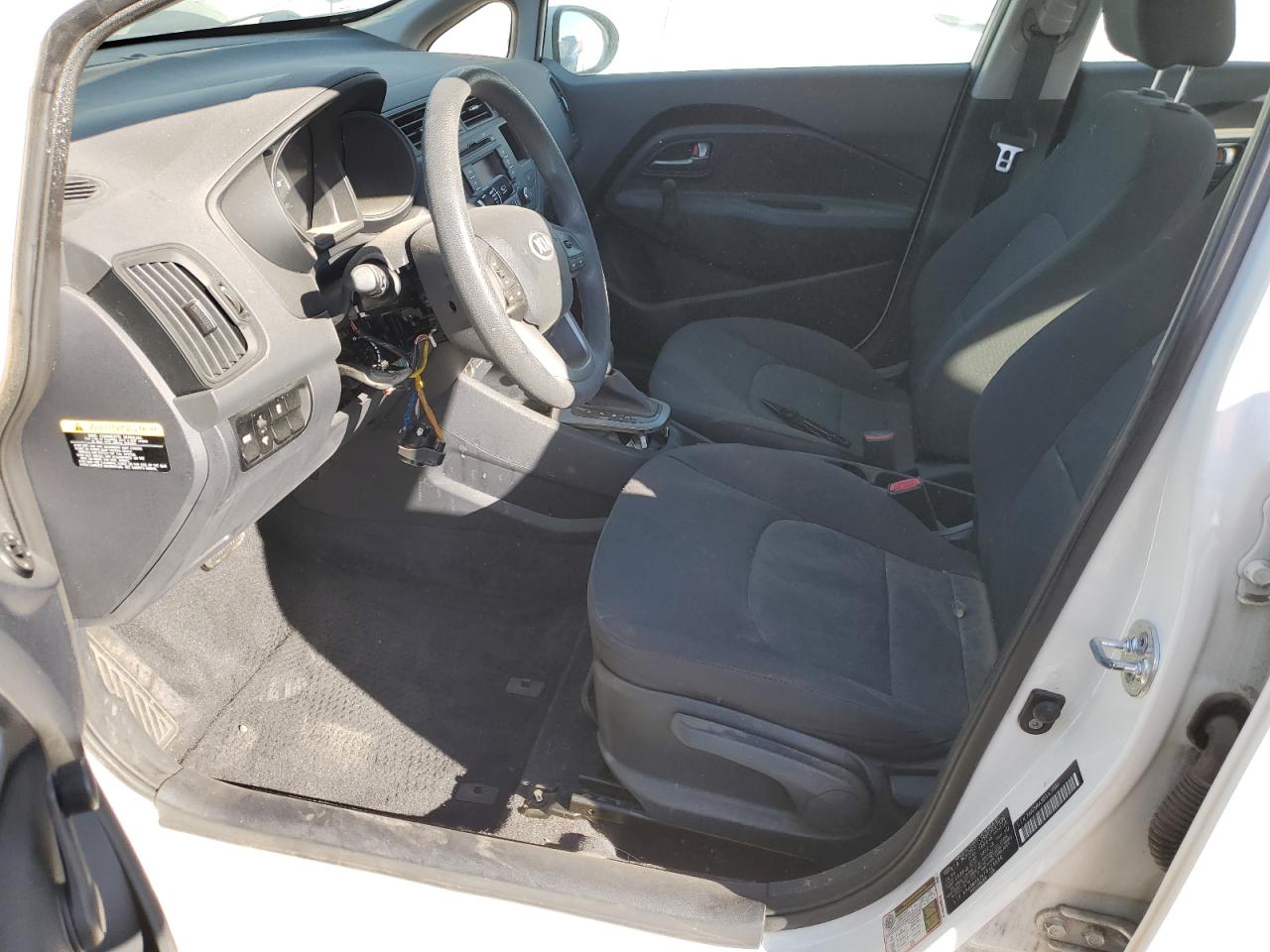 KNADM4A36F6428986 2015 Kia Rio Lx