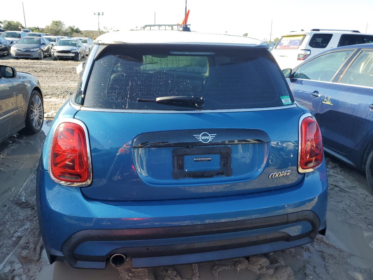 2022 Mini Cooper VIN: WMW33DH02N2P85808 Lot: 74050534