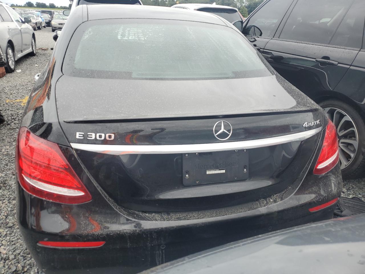 WDDZF4KB8JA313844 2018 Mercedes-Benz E 300 4Matic