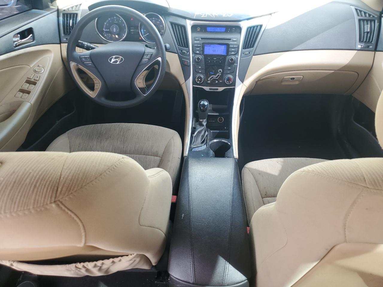 2013 Hyundai Sonata - Image 8