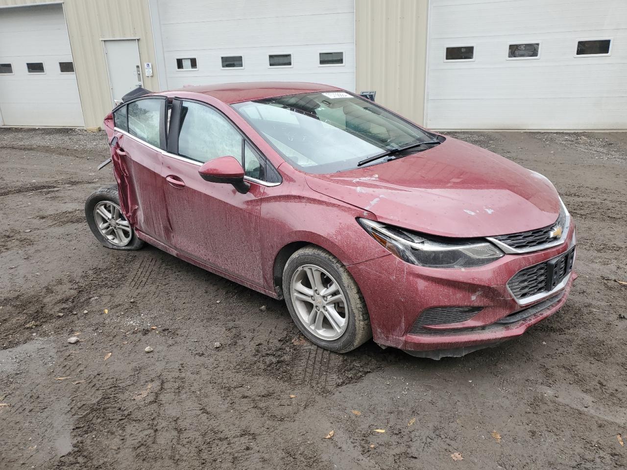 2018 Chevrolet Cruze - Image 4