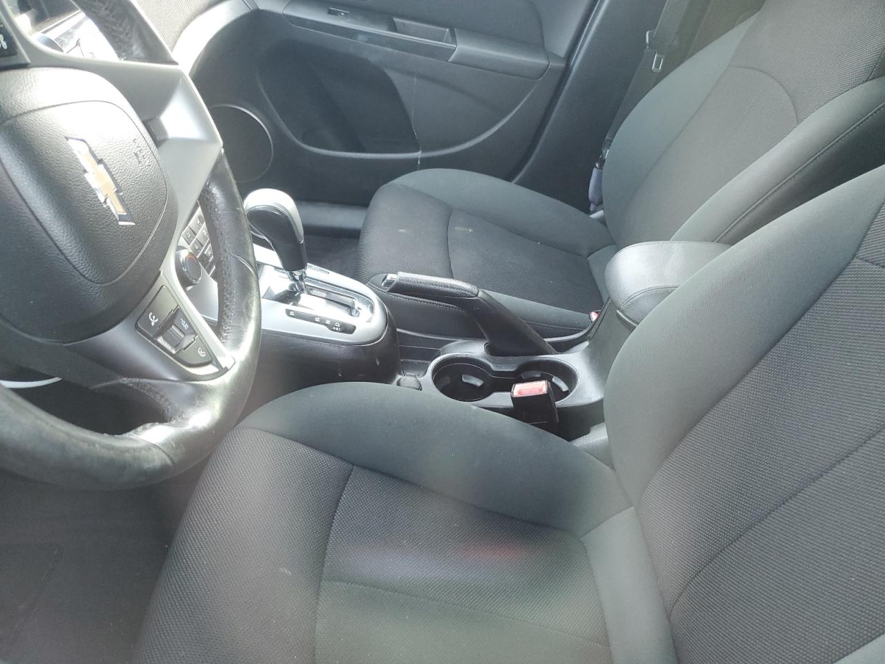 2011 Chevrolet Cruze - Image 7