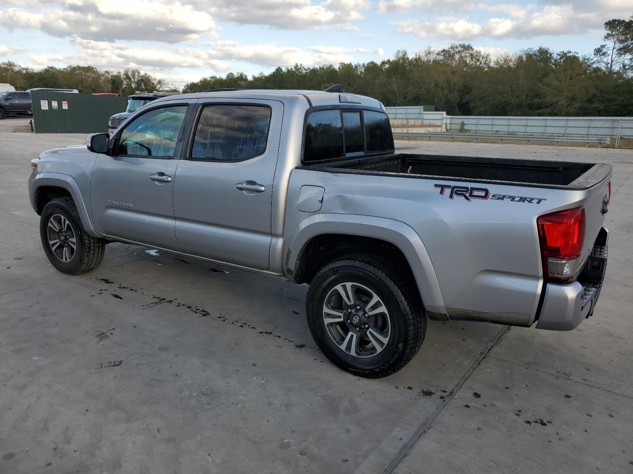 2016 Toyota Tacoma Double Cab VIN: 5TFAZ5CNXGX007716 Lot: 76668034