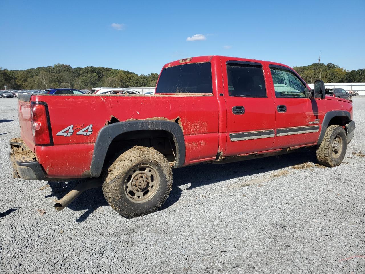2007 Chevrolet Silverado - Image 3
