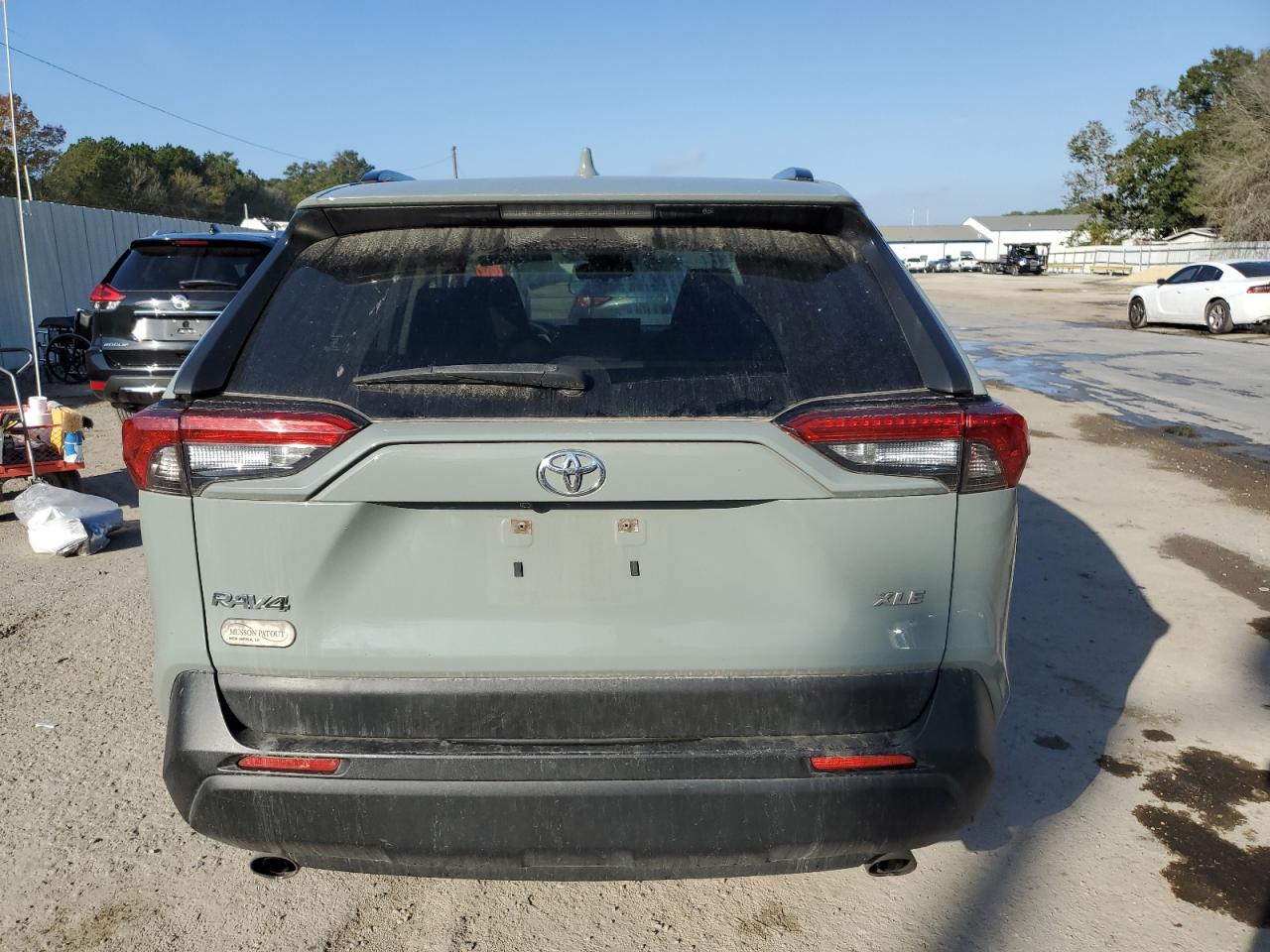 2021 Toyota Rav4 Xle VIN: JTMW1RFV2MD070306 Lot: 78520924