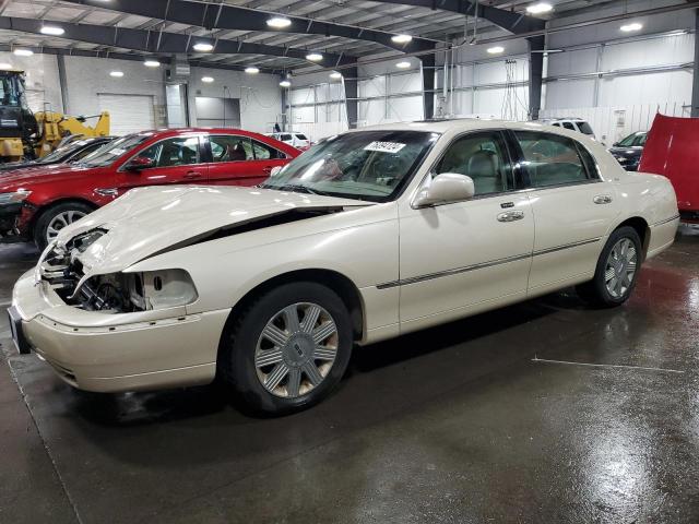 2003 Lincoln Town Car Cartier للبيع في Ham Lake، MN - Front End