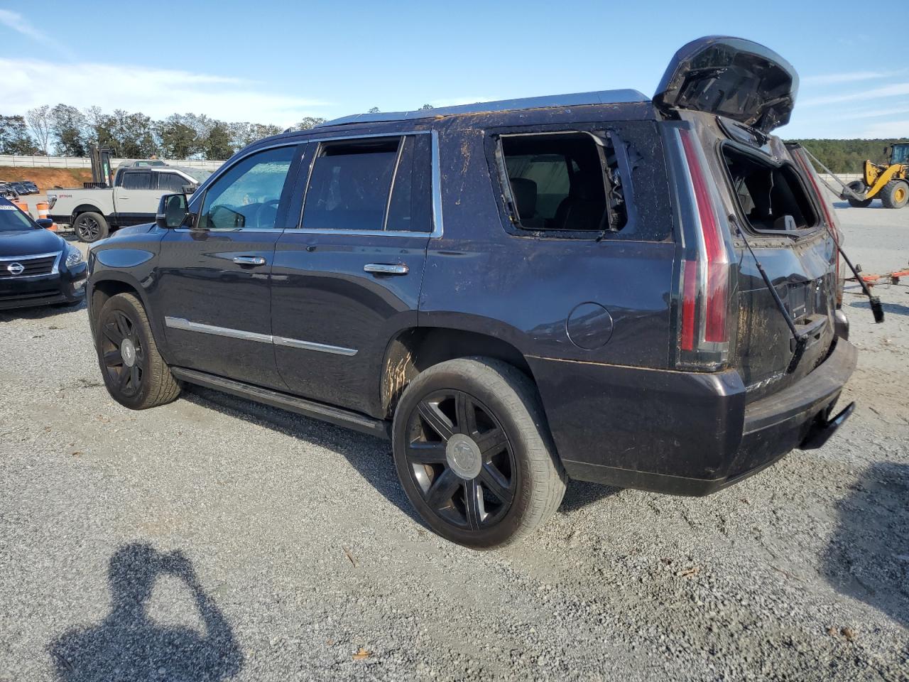 2017 Cadillac Escalade - Image 2