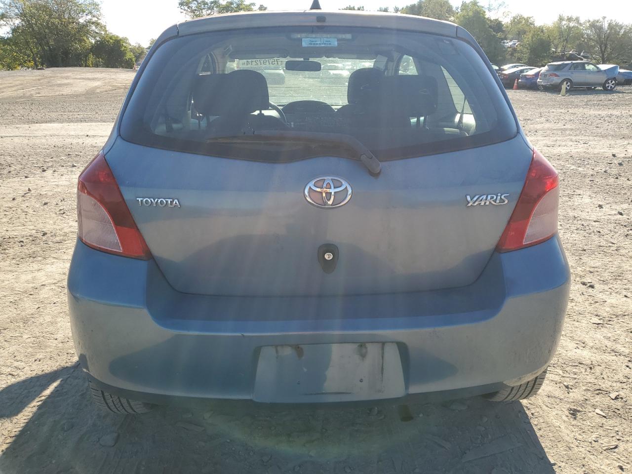 2007 Toyota Yaris VIN: JTDJT923975086977 Lot: 75797214