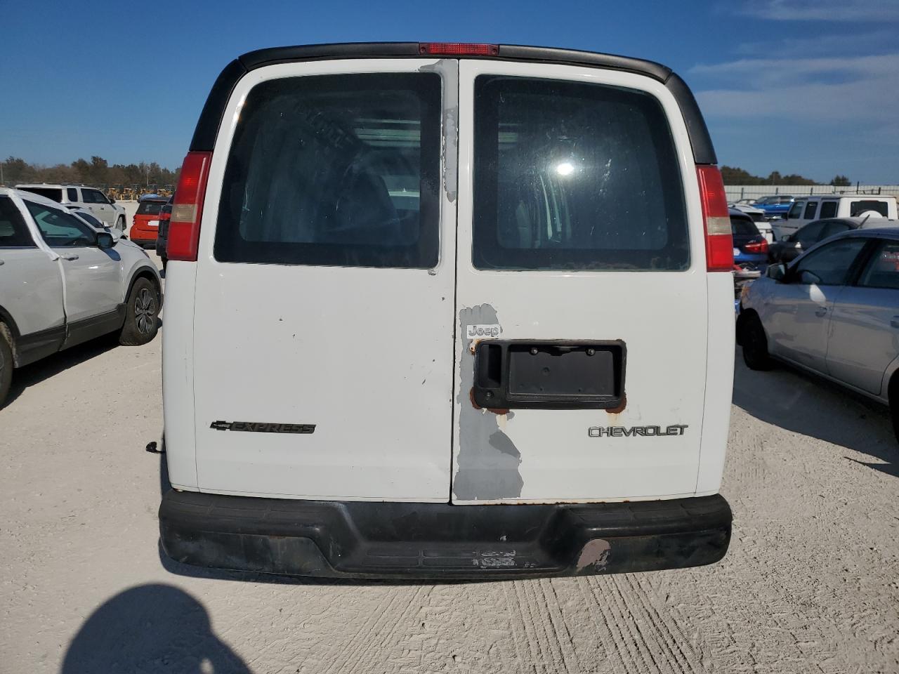 1GCHG39U531232730 2003 Chevrolet Express G3500