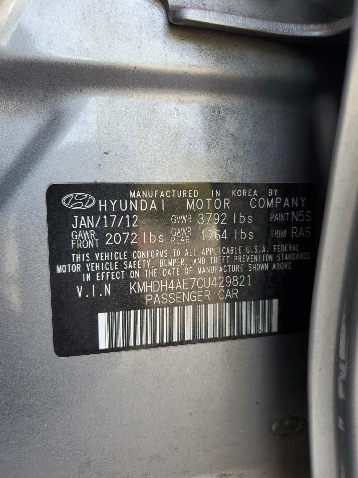 2012 Hyundai Elantra - Image 12