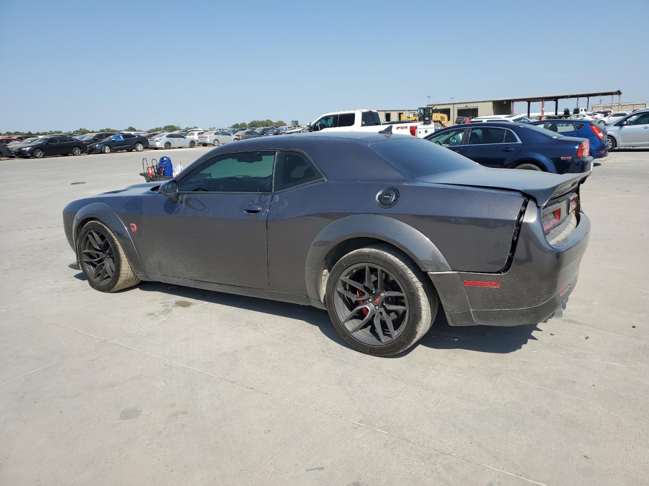 2019 Dodge Challenger - Image 2