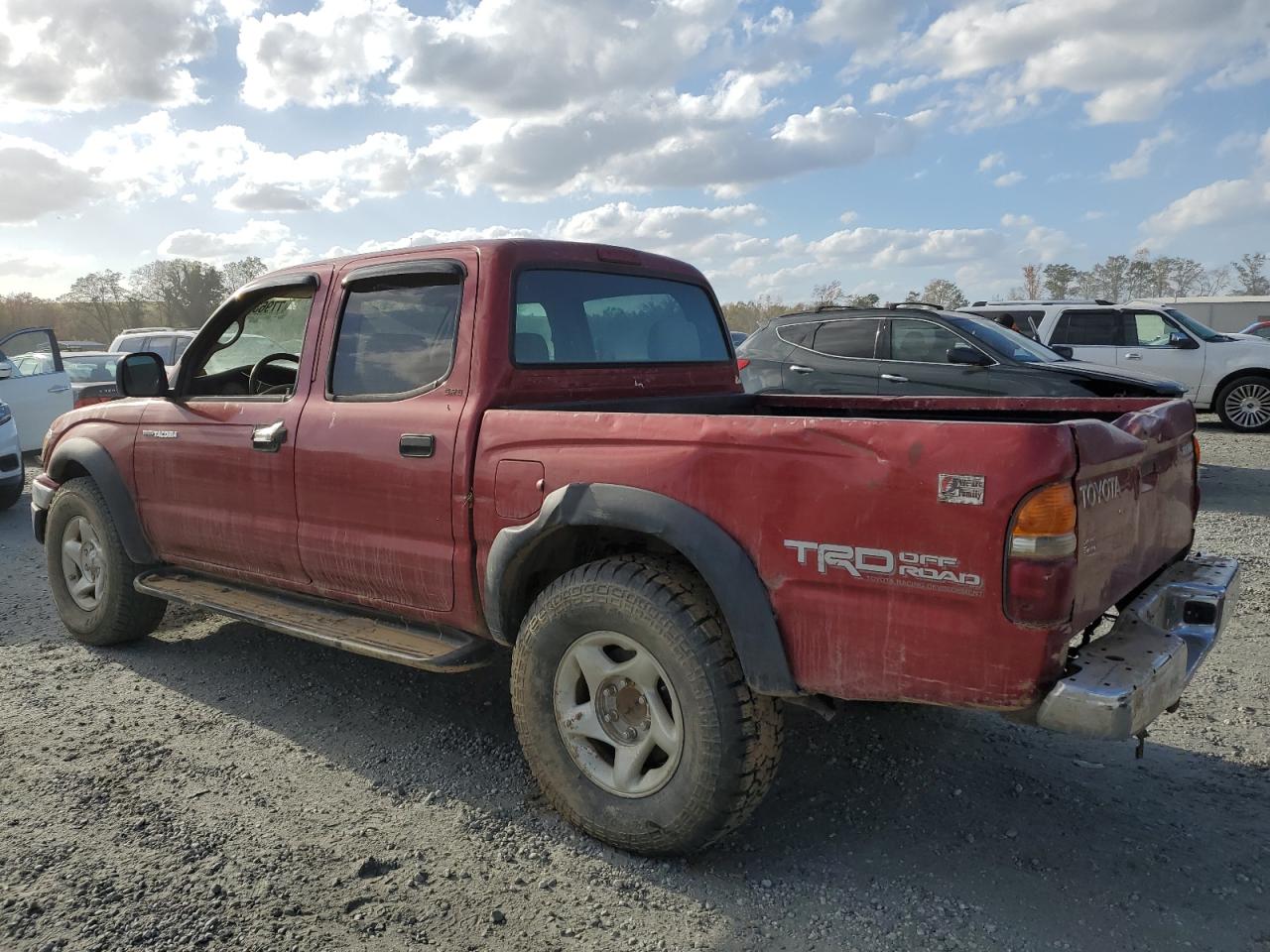 2004 Toyota Tacoma - Image 2