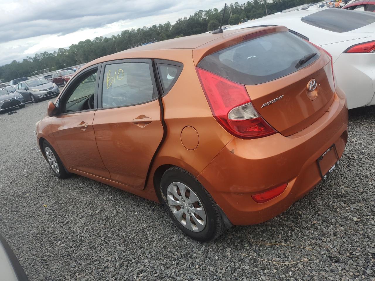 2015 Hyundai Accent - Image 2