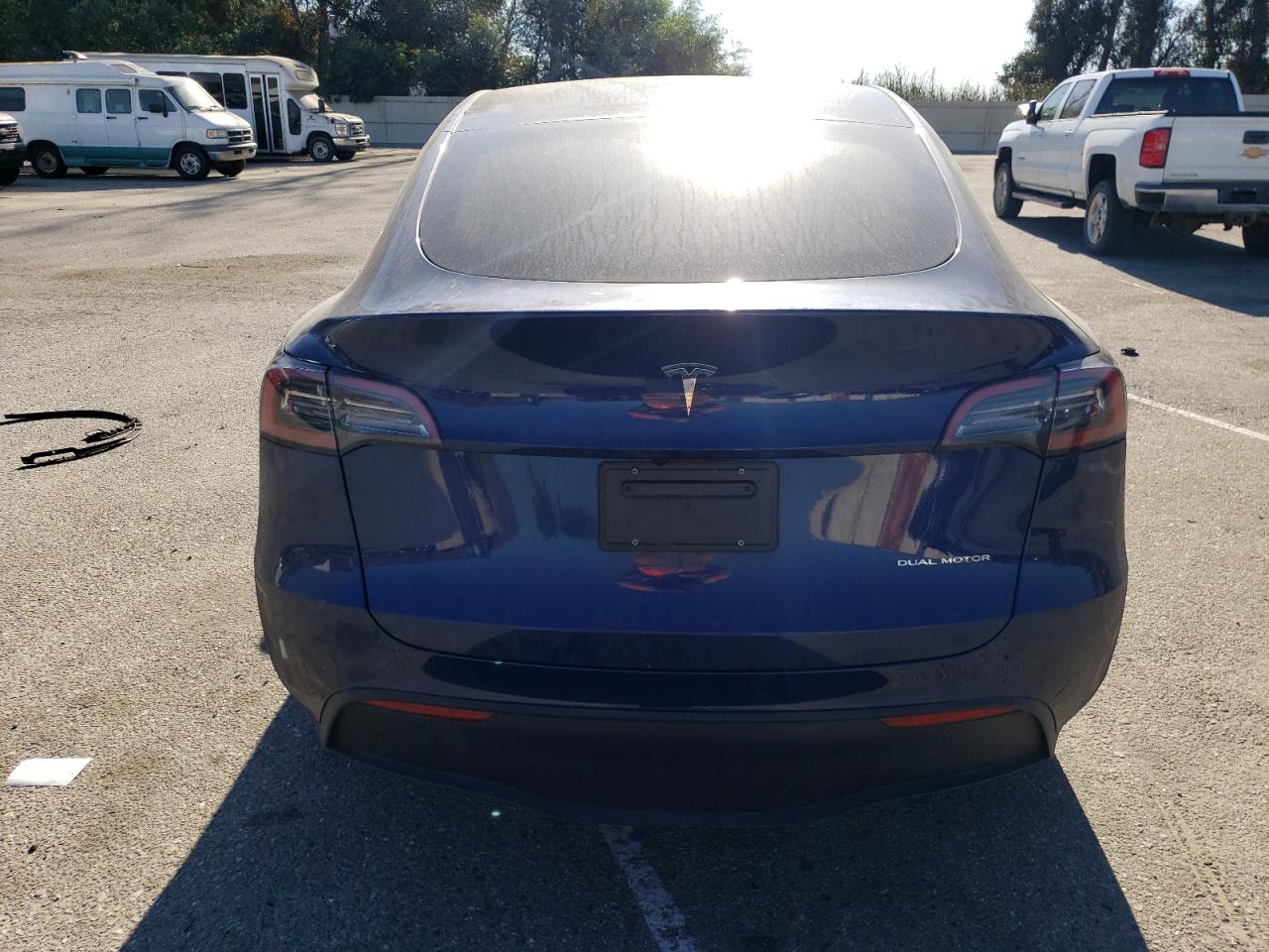 2024 Tesla Model Y VIN: 7SAYGDEE1RA224449 Lot: 78820584