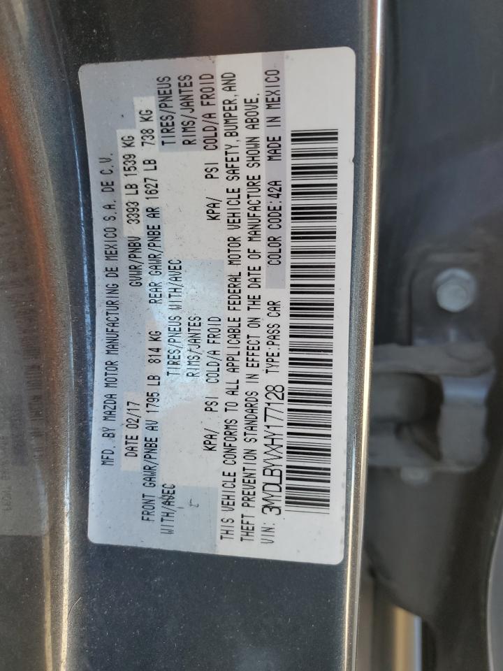 2017 Toyota Yaris - Image 12