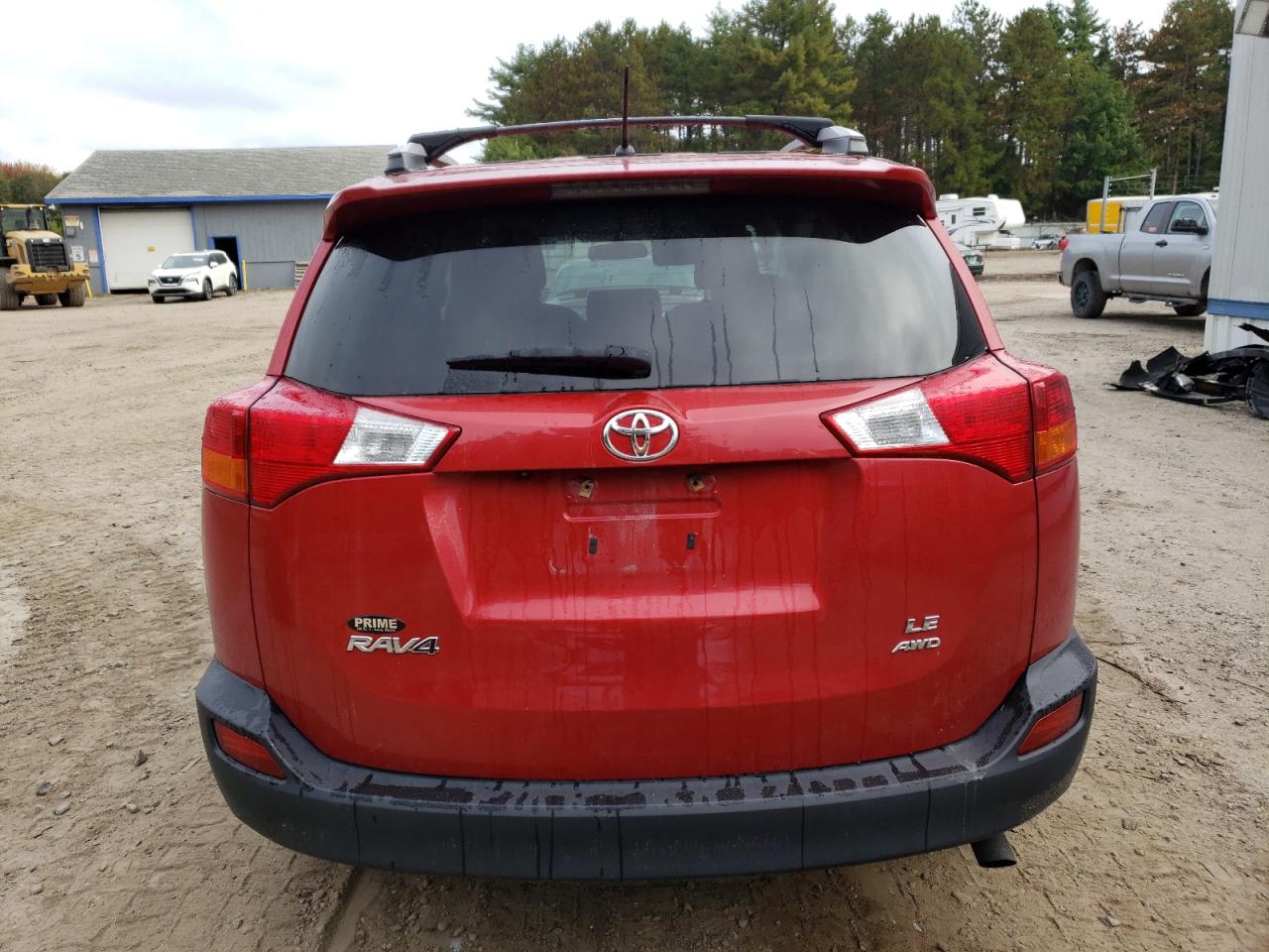 2T3BFREV7FW239100 2015 Toyota Rav4 Le