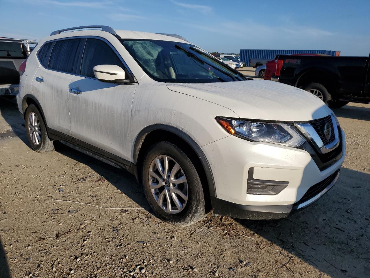 2020 Nissan Rogue - Image 4