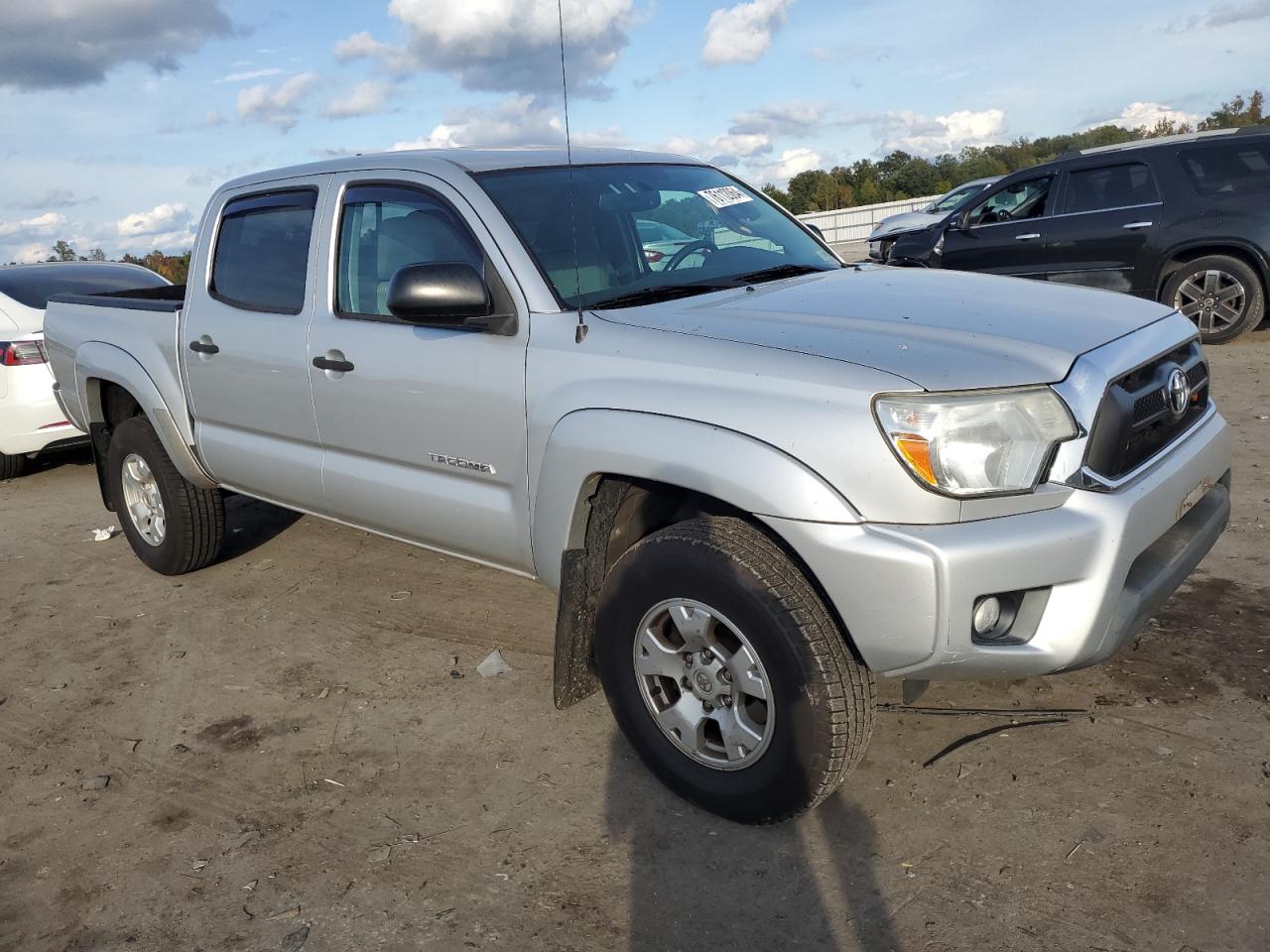 2012 Toyota Tacoma - Image 4