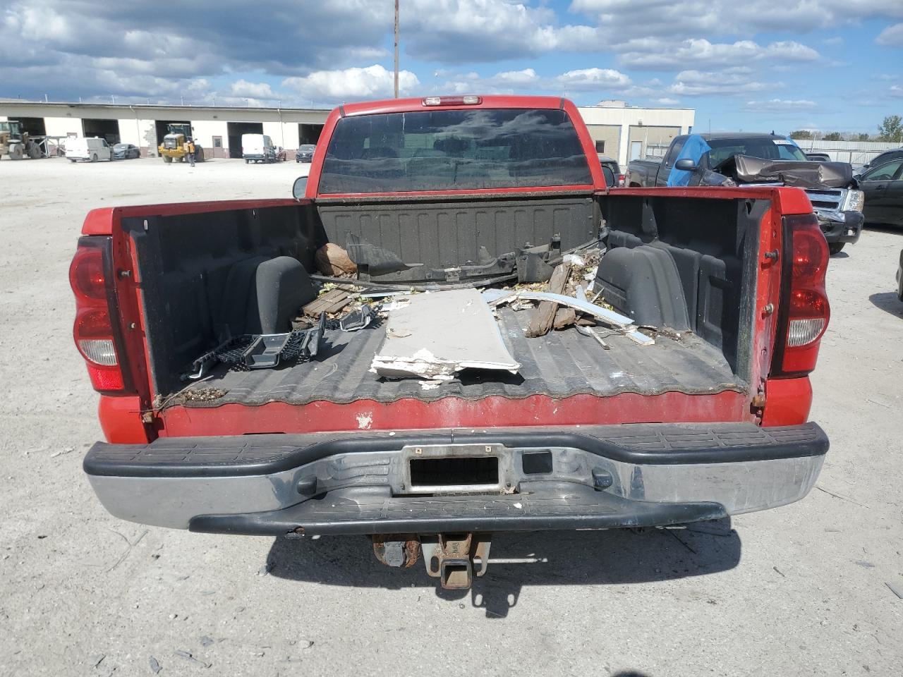2006 Chevrolet Silverado - Image 6