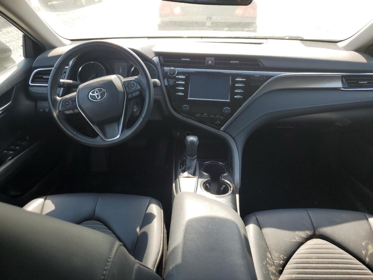 4T1B11HK5JU127978 2018 Toyota Camry L