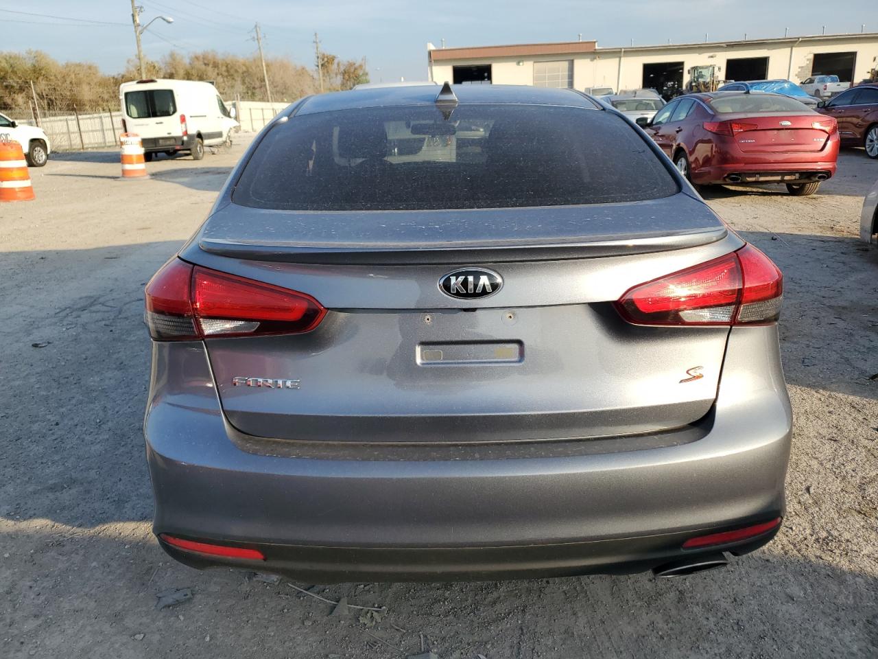 2018 Kia Forte Lx VIN: 3KPFL4A79JE241634 Lot: 78130964