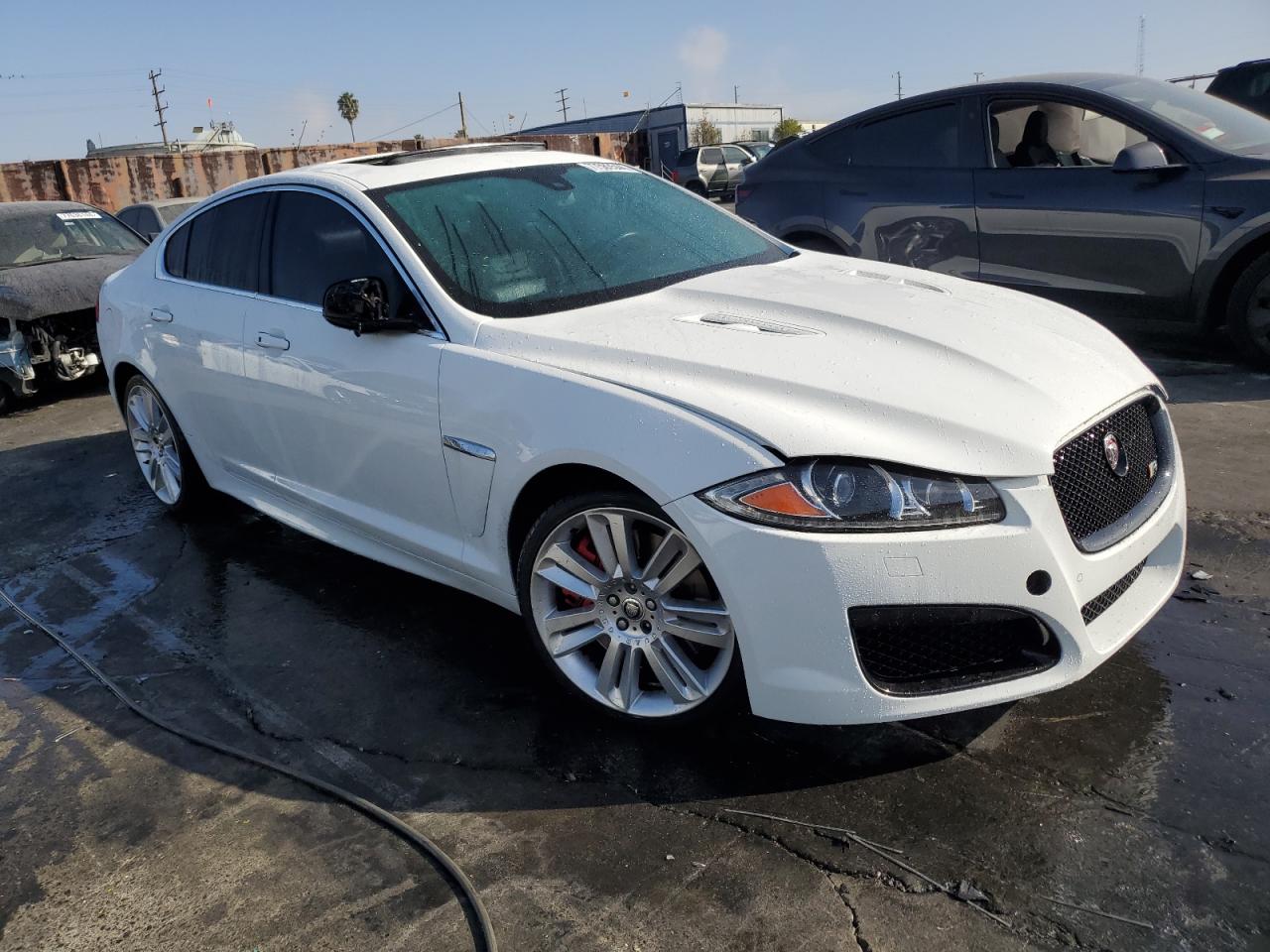 VIN SAJWA8JC7DMS77243 2013 JAGUAR XF no.4