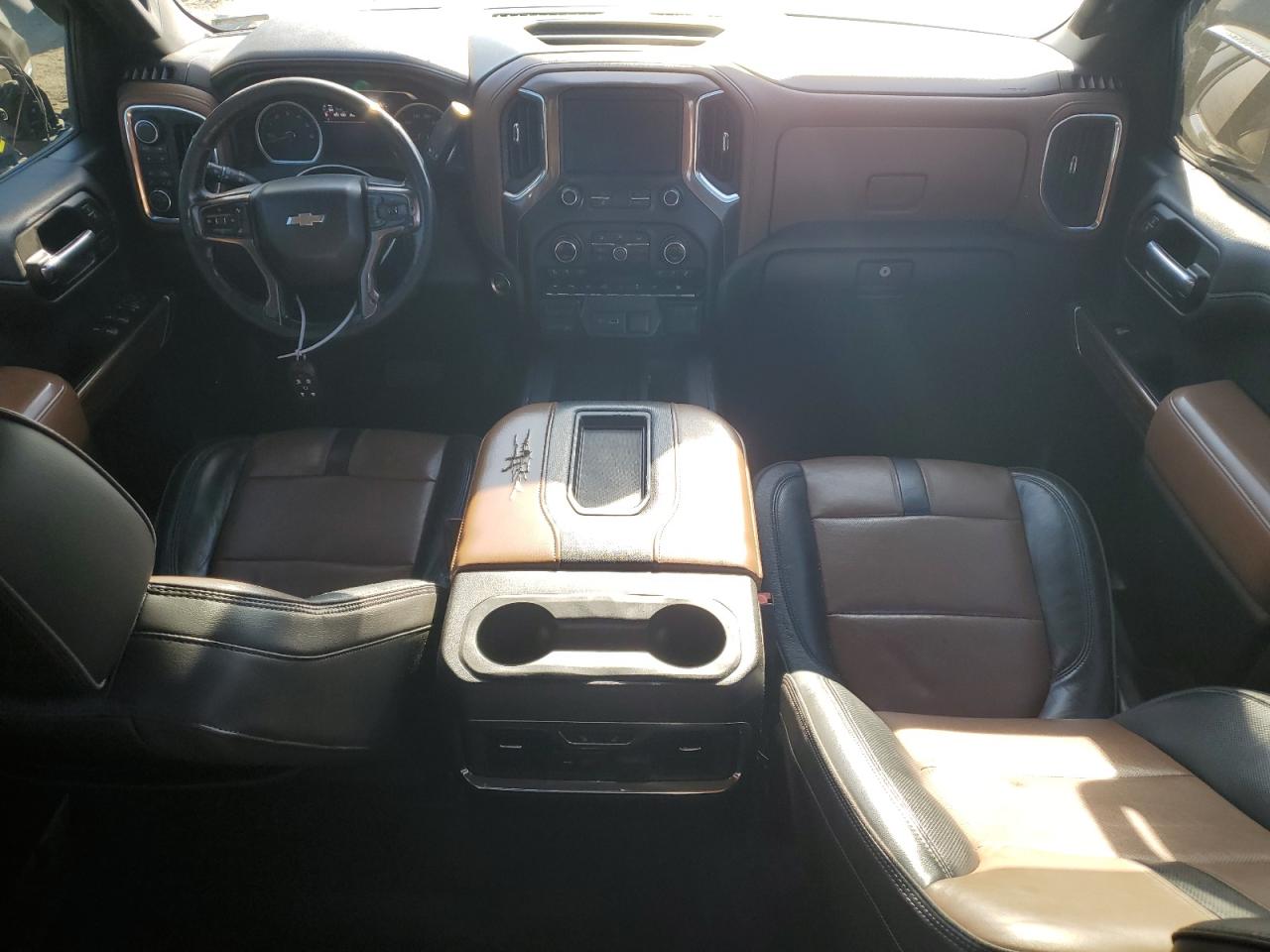 2019 Chevrolet Silverado - Image 8
