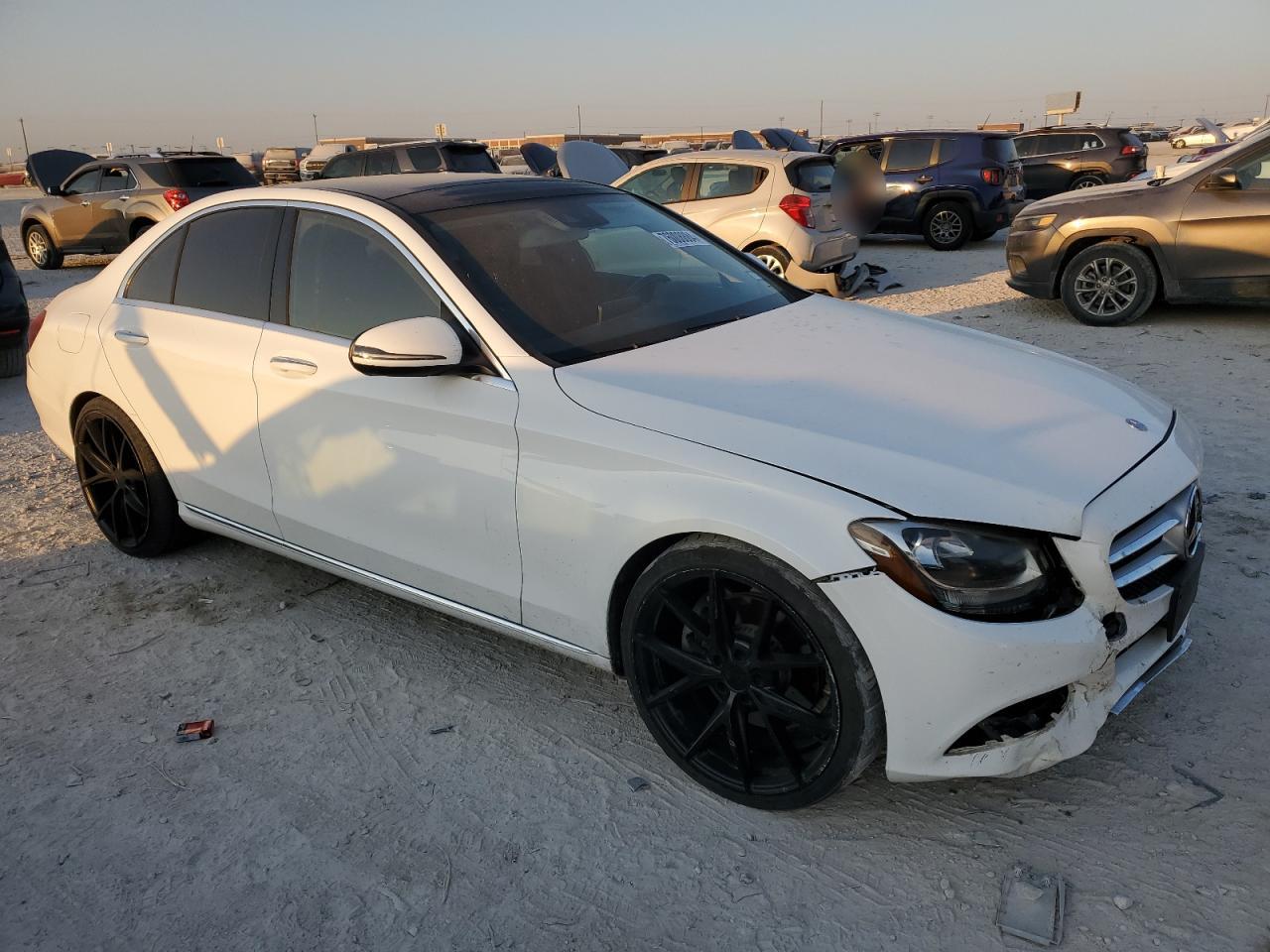 VIN 55SWF4JB1GU145297 2016 MERCEDES-BENZ C-CLASS no.4