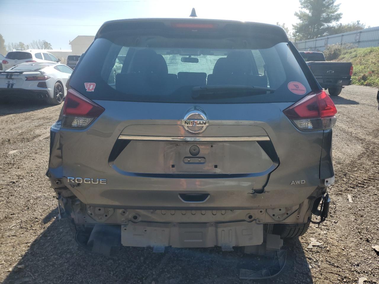 2018 Nissan Rogue S VIN: KNMAT2MV9JP553977 Lot: 76449124