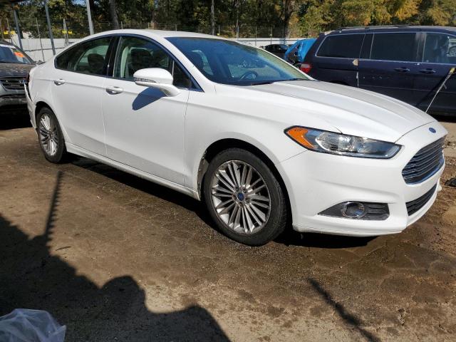  FORD FUSION 2014 Белый