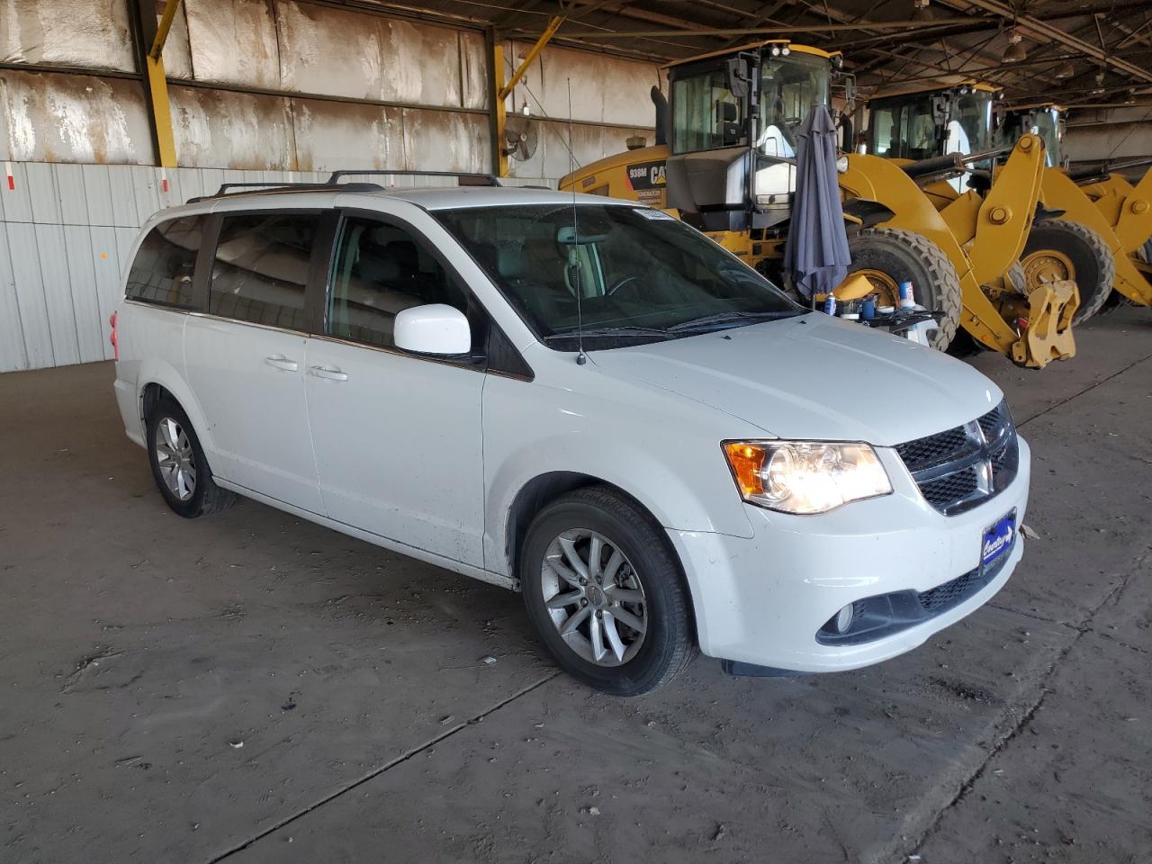 2019 Dodge Caravan - Image 4