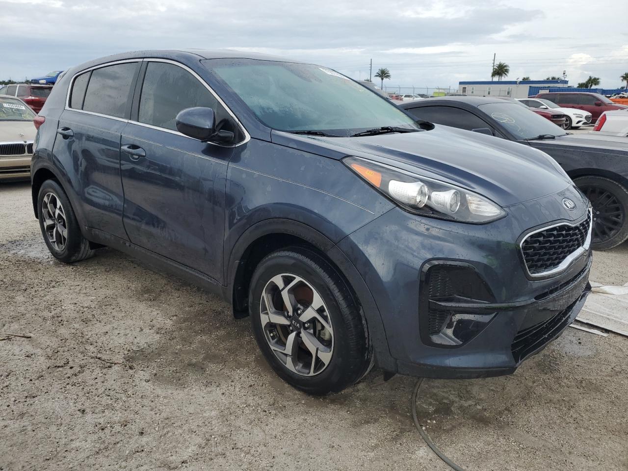 2022 Kia Sportage - Image 4