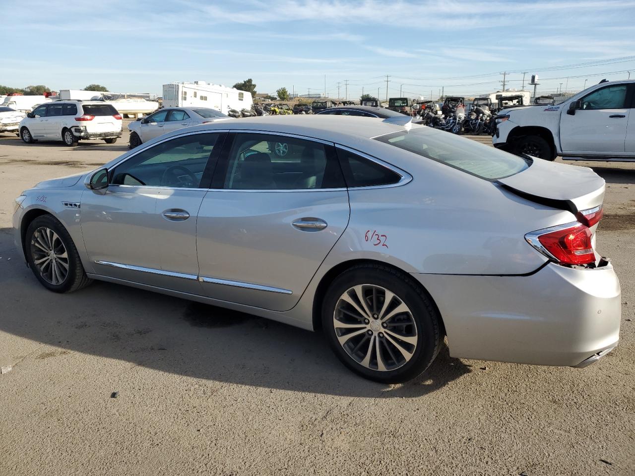 1G4ZP5SS0HU164637 2017 Buick Lacrosse Essence