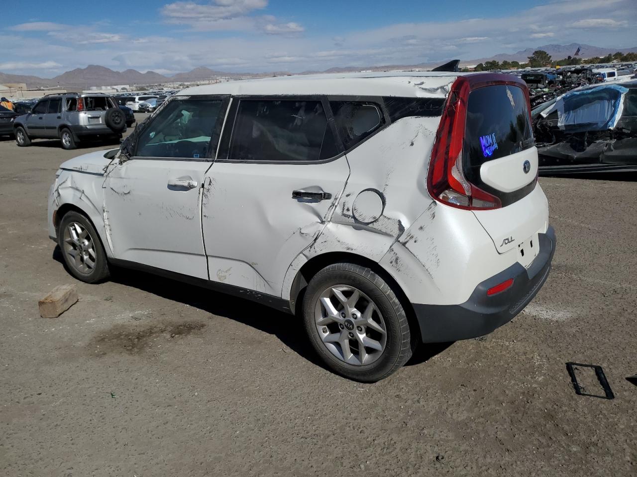2020 Kia Soul - Image 2