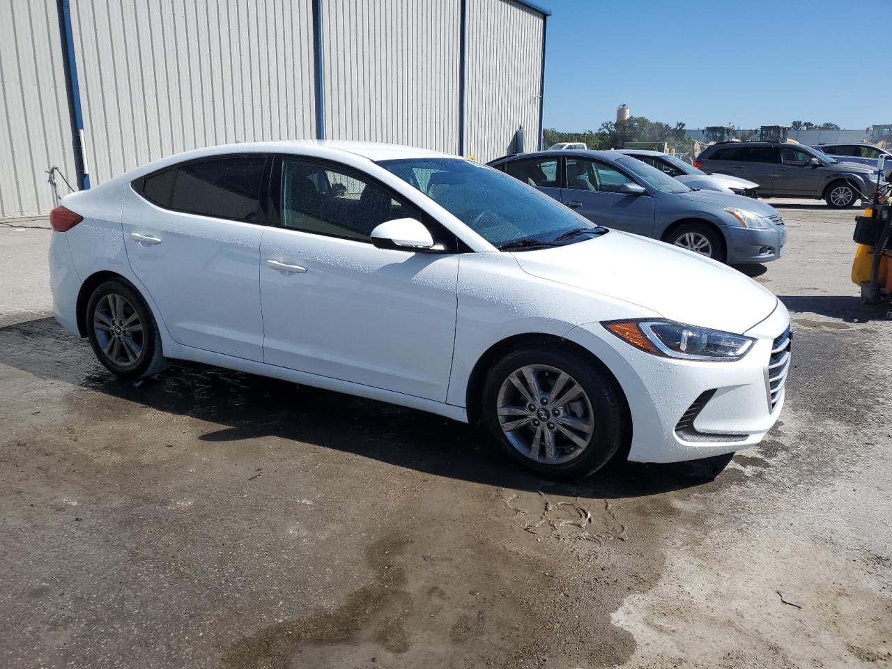2018 Hyundai Elantra - Image 4