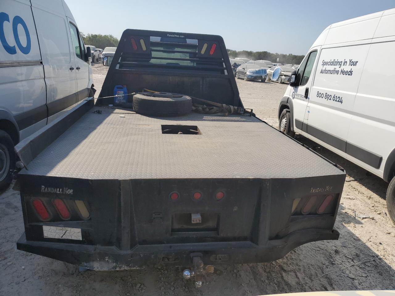 2013 RAM 3500 - Image 6