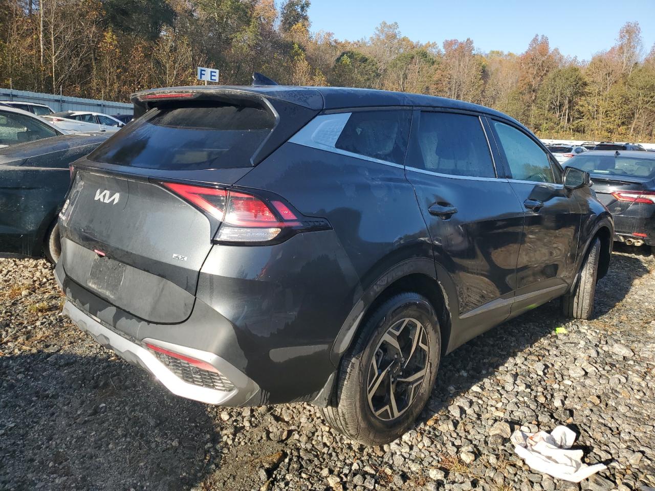 2024 Kia Sportage - Image 3