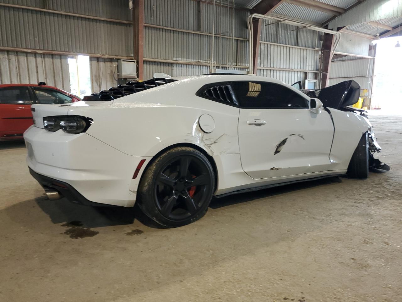 2021 Chevrolet Camaro - Image 3