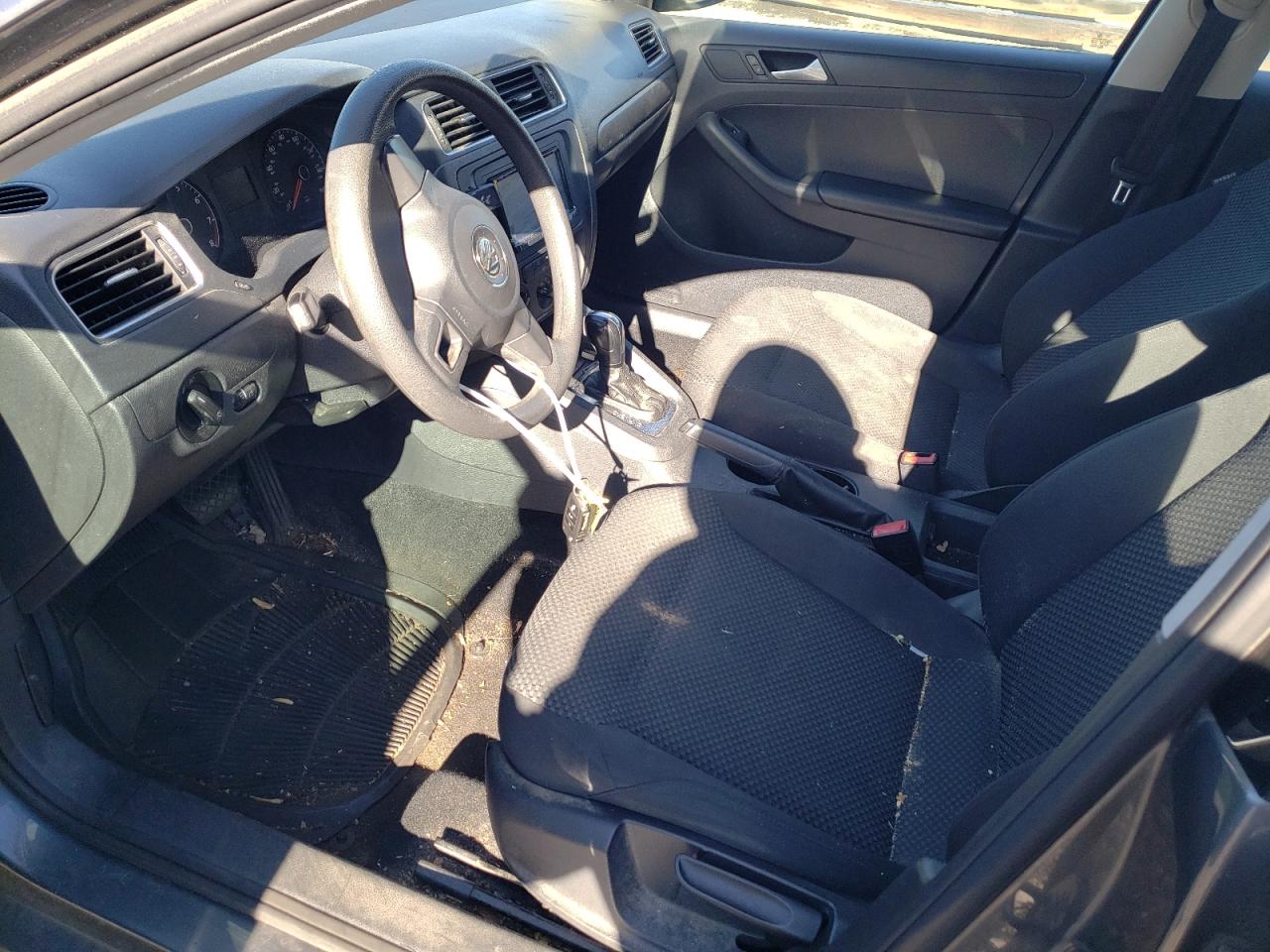 2013 Volkswagen Jetta Base VIN: 3VW2K7AJ8DM371314 Lot: 75501254