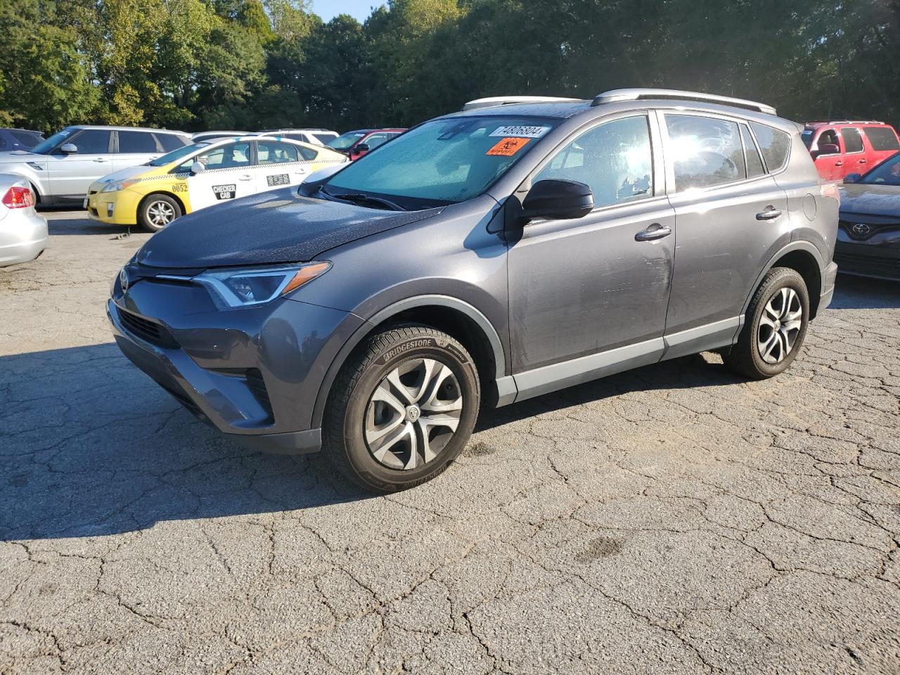 2T3ZFREV0JW452882 2018 TOYOTA RAV 4 - Image 1