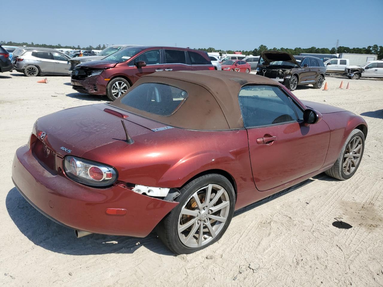 2007 Mazda MX-5 - Image 3