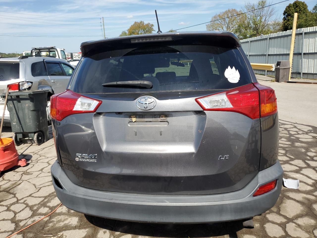 2T3ZFREV0EW093782 2014 Toyota Rav4 Le