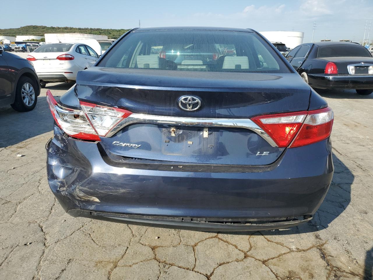 2016 Toyota Camry Le VIN: 4T1BF1FK3GU604579 Lot: 73921424