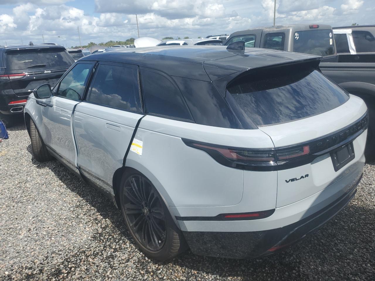 2025 Land Rover Range Rover Velar Dynamic Se VIN: SALYL2EX9SA393675 Lot: 74065714