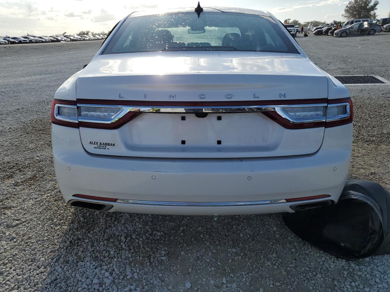 2019 Lincoln Continental Reserve VIN: 1LN6L9RP1K5609489 Lot: 74456654