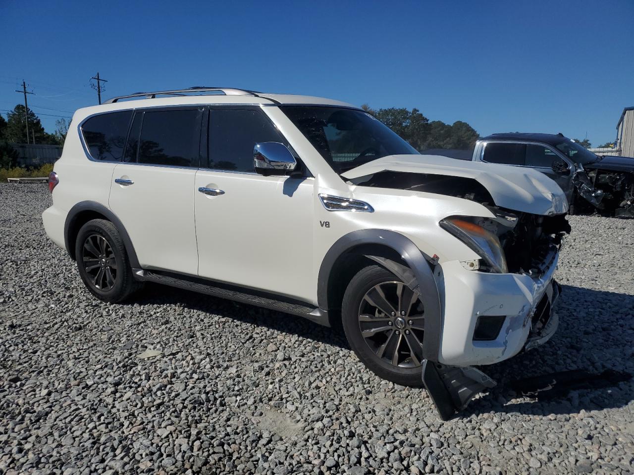 2017 Nissan Armada - Image 4