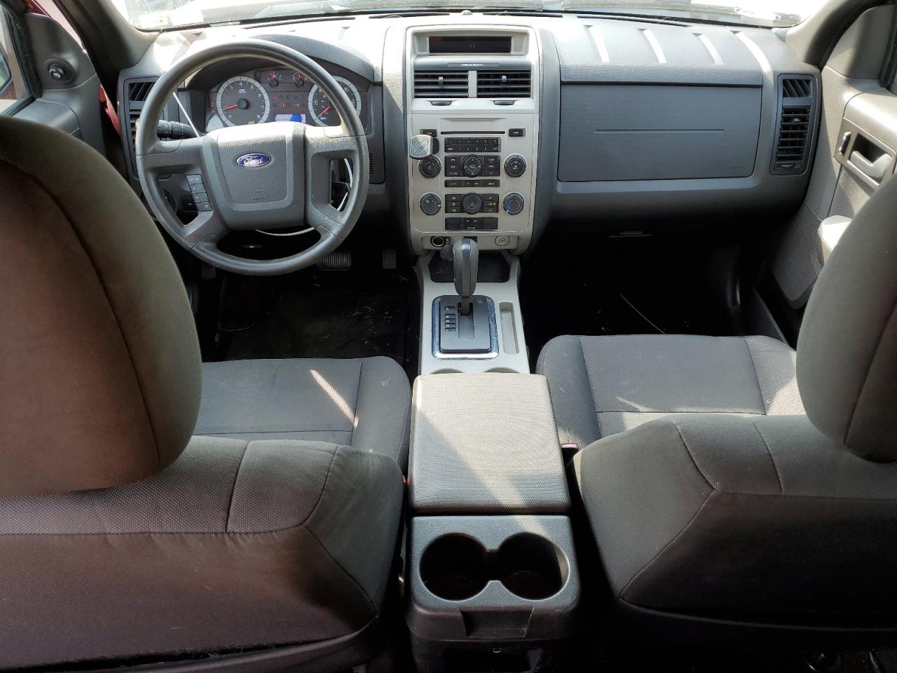 2011 Ford Escape - Image 8