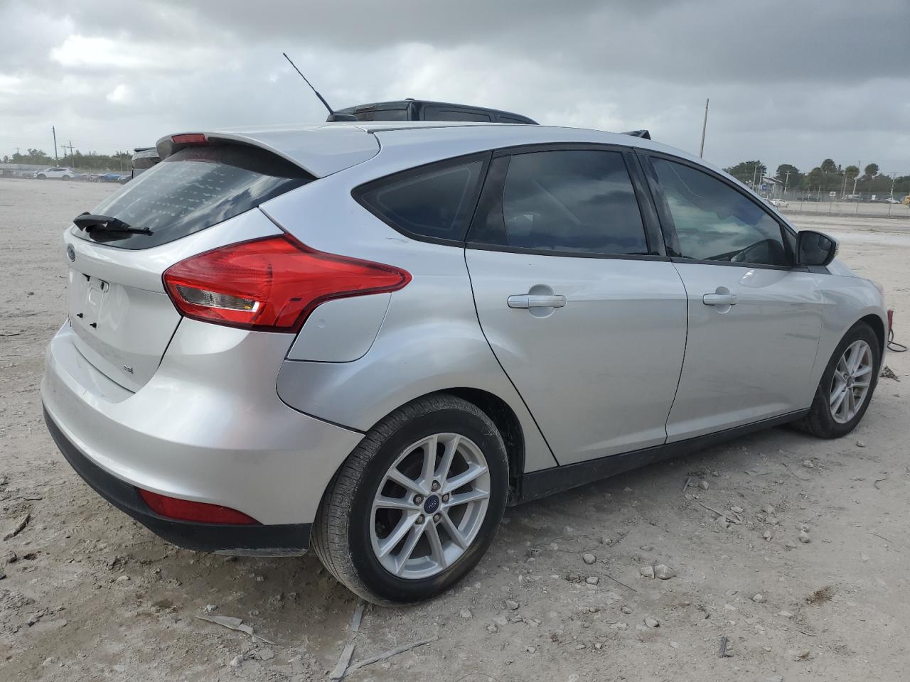 2017 Ford Focus - Image 3